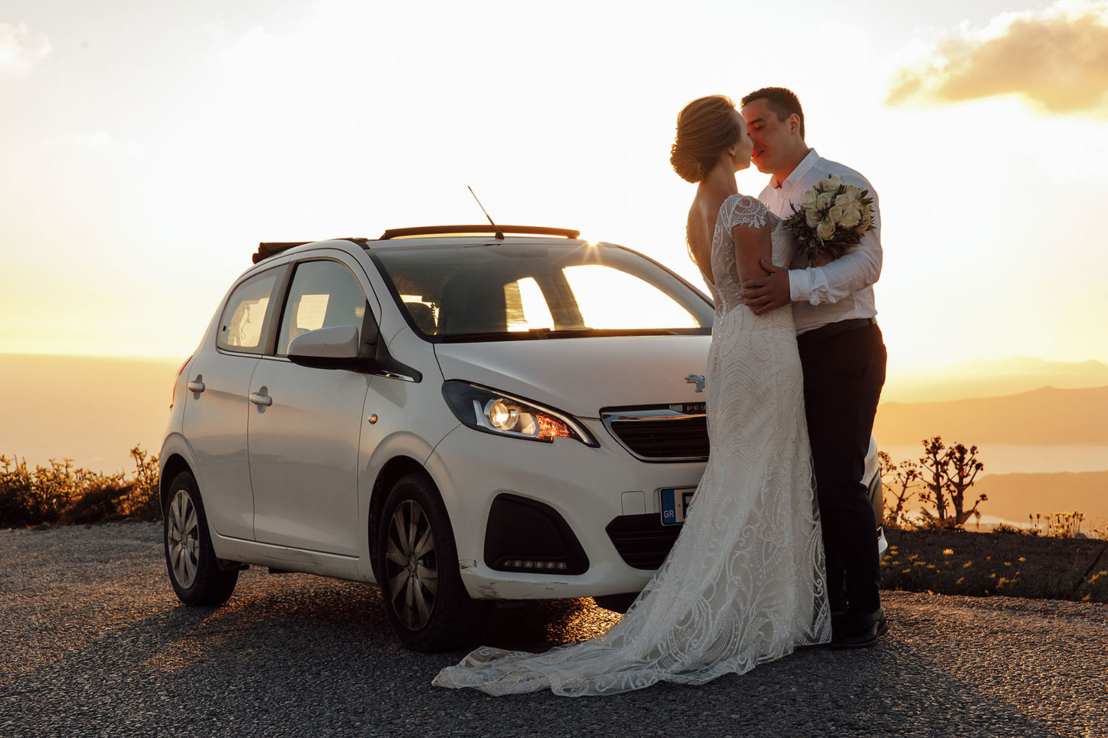 Аренда автомобилей: свадьба на санторини, свадебное агентство Julia Veselova - Фото 3