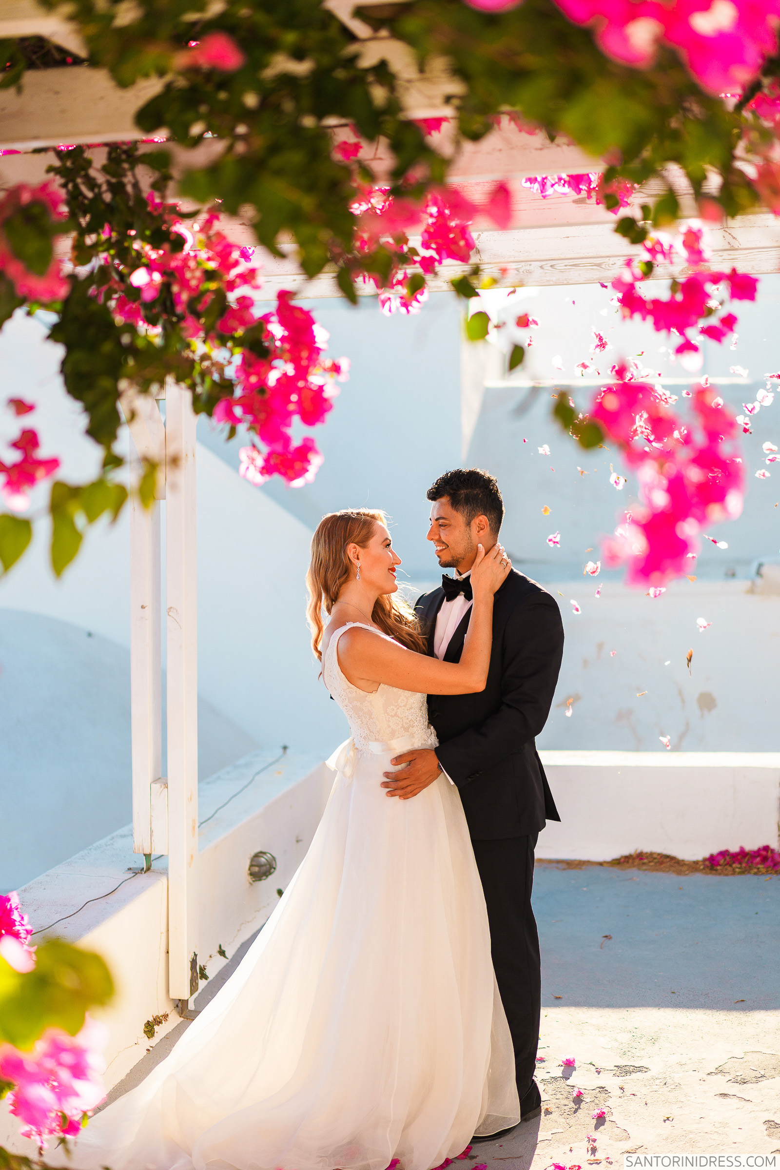 Pulmapidude hinnad välismaal Santorini saarel Kreekas: свадьба на санторини, свадебное агентство Julia Veselova - Фото